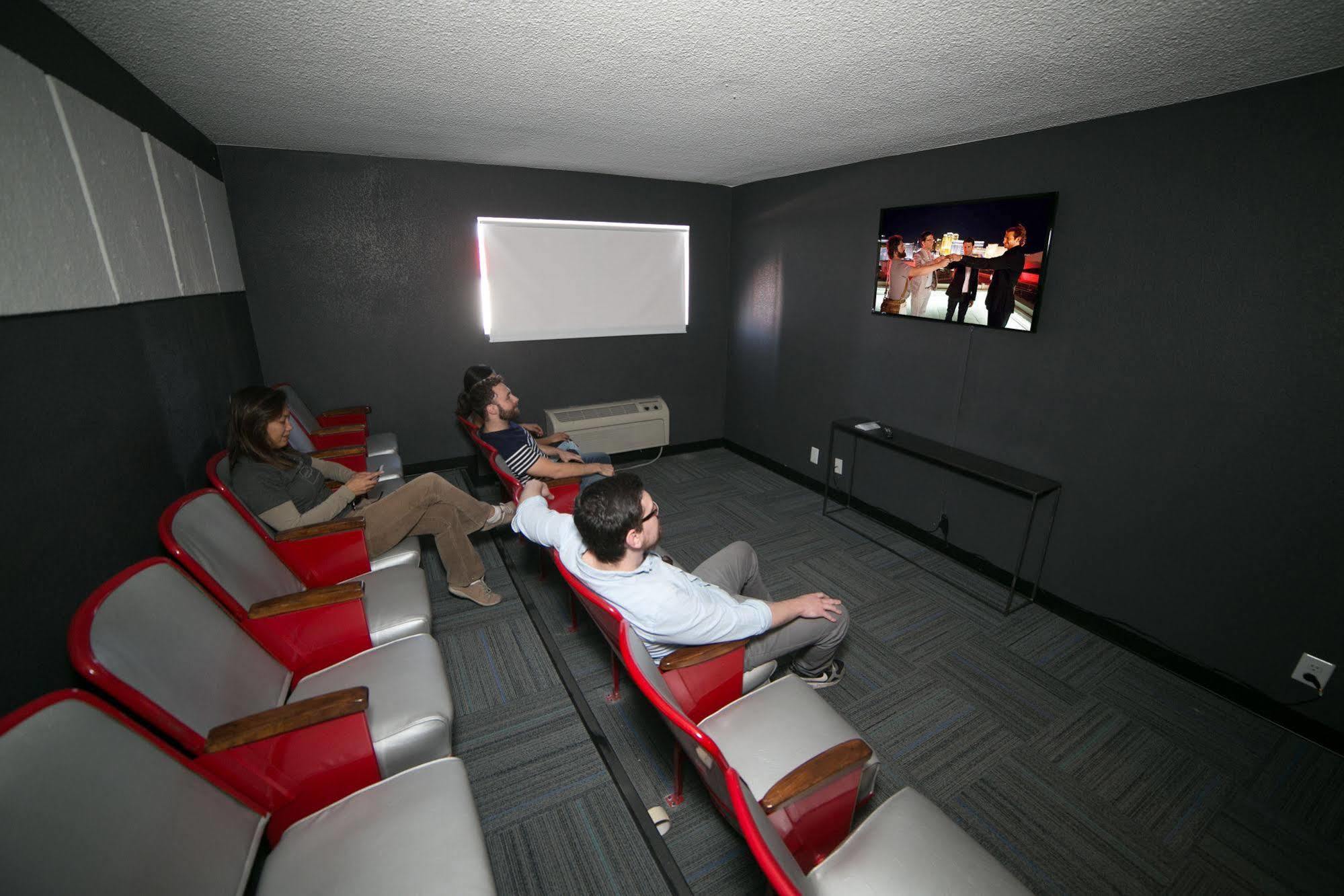 Hostel Vegas (adults Only) *